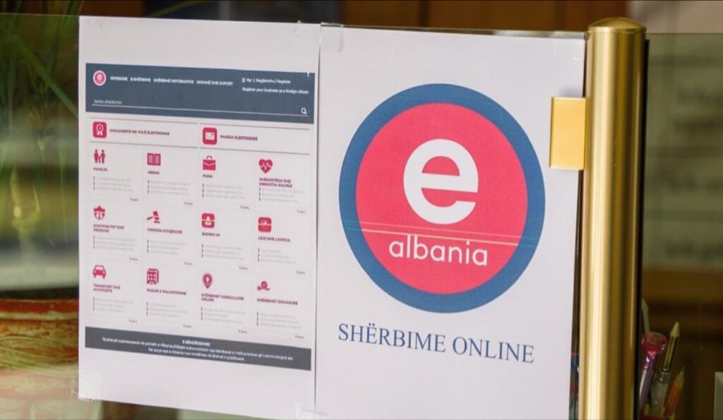 Nga 30 Shtatori, njoftimet për debitorët e taksave vendore edhe në e-Albania